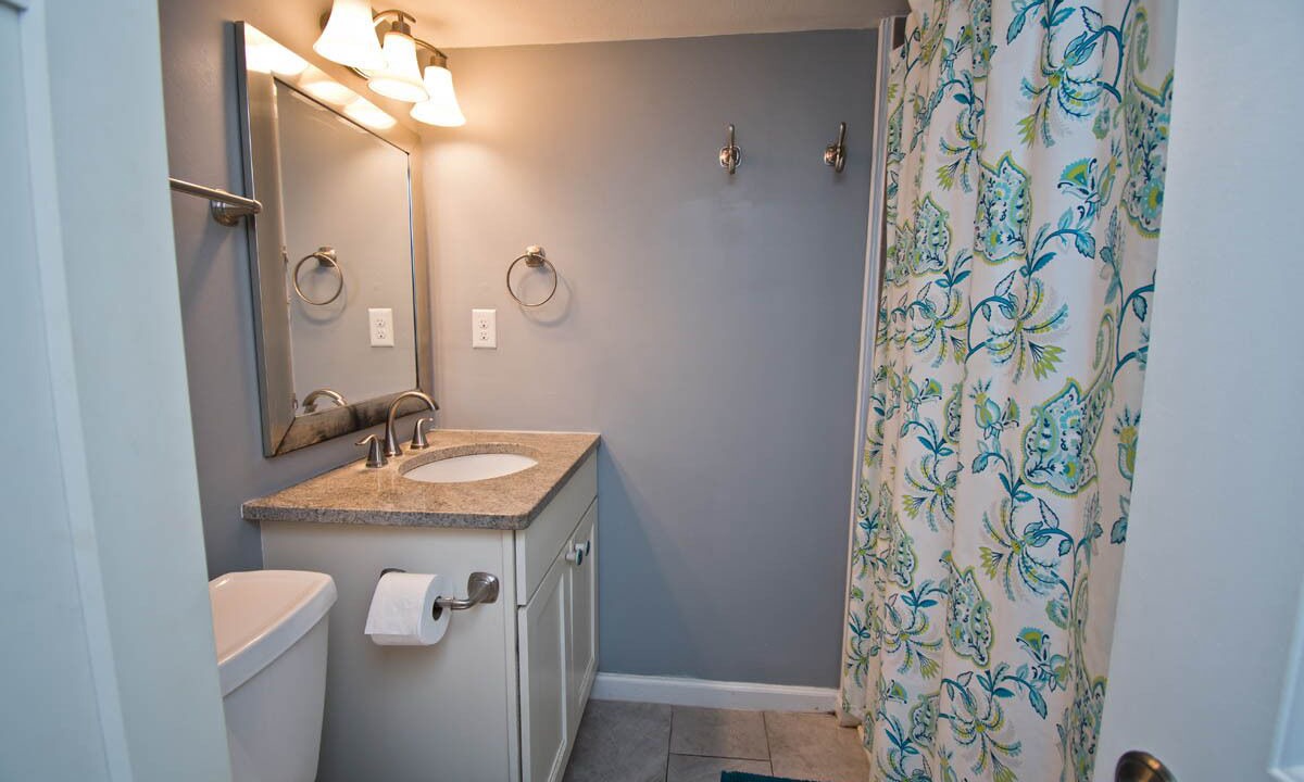 Photo of Bathroom in Indian Beach