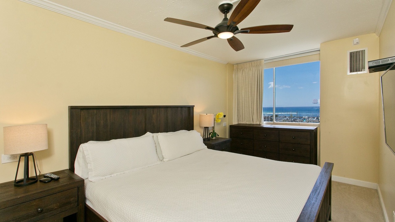 Photo of Bedroom in Ala Moana