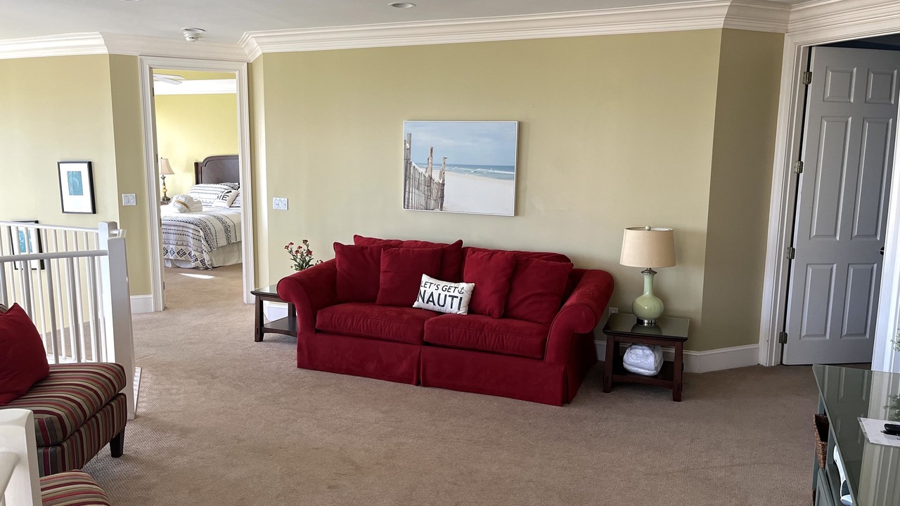 Photo of Livingroom in North Forest Beach