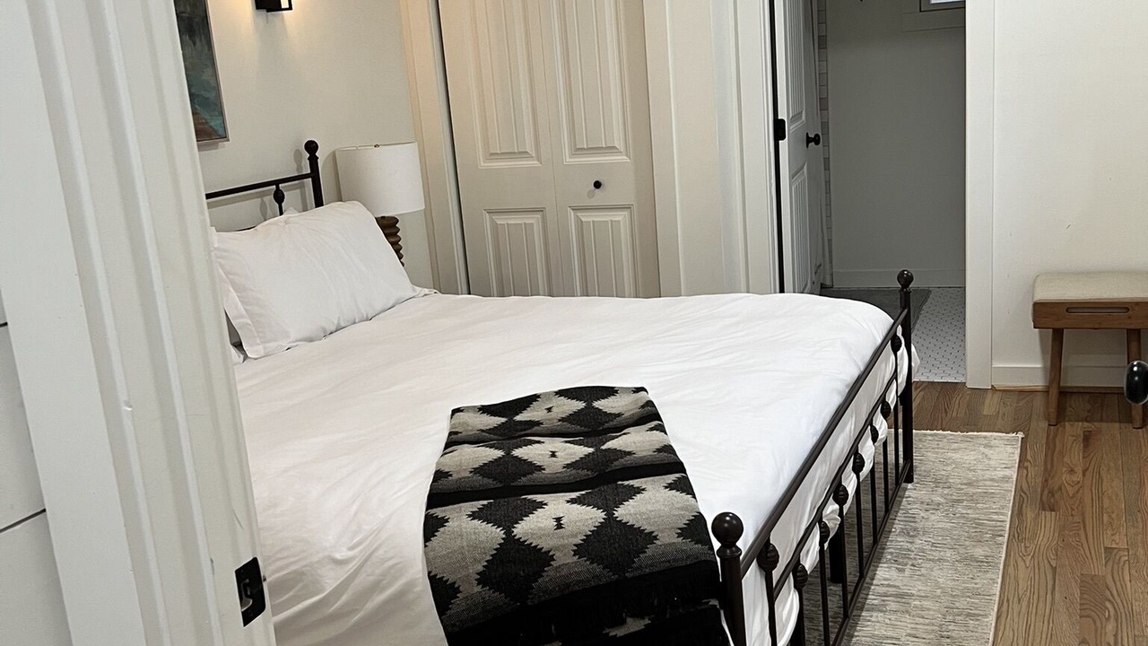 Photo of Bedroom in Mountain Rest