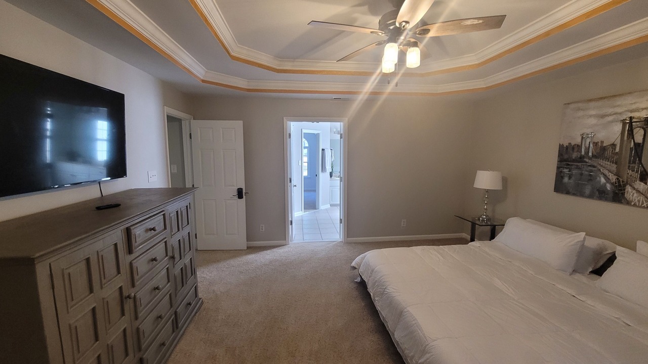 Photo of Bedroom in Apex