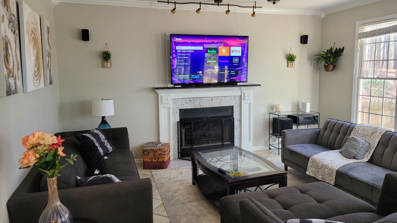 Photo of Livingroom in Apex