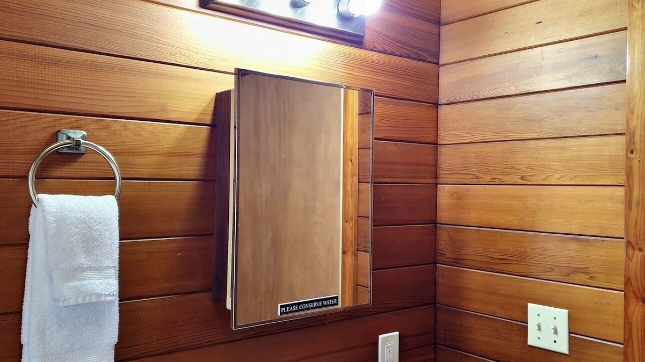 Photo of Bathroom in Volcano