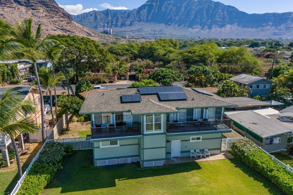 Photo of Others in Makaha