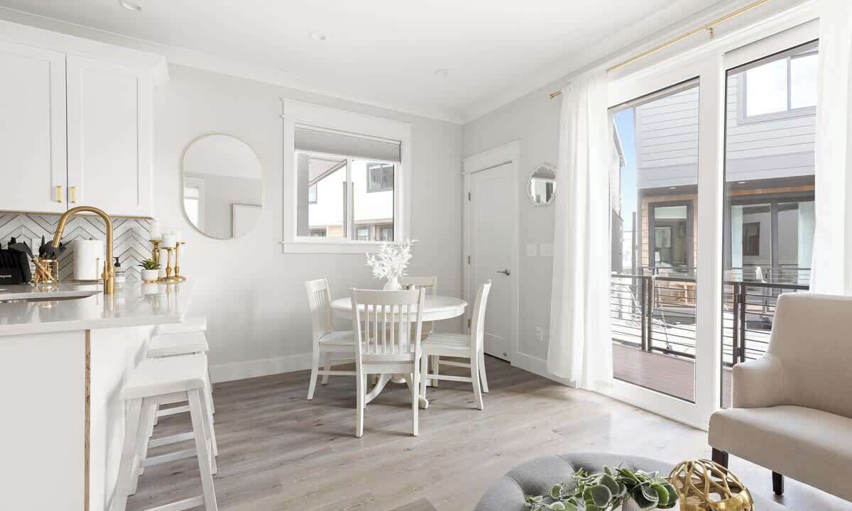 Photo of Livingroom in River District