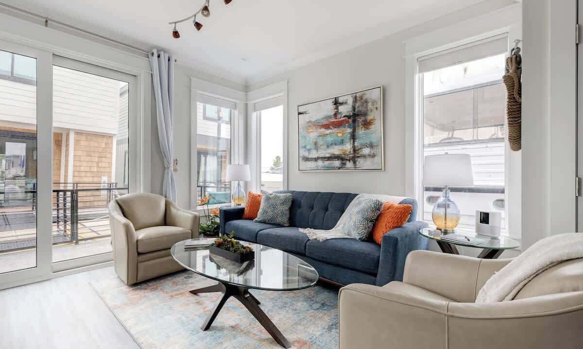 Photo of Livingroom in River District