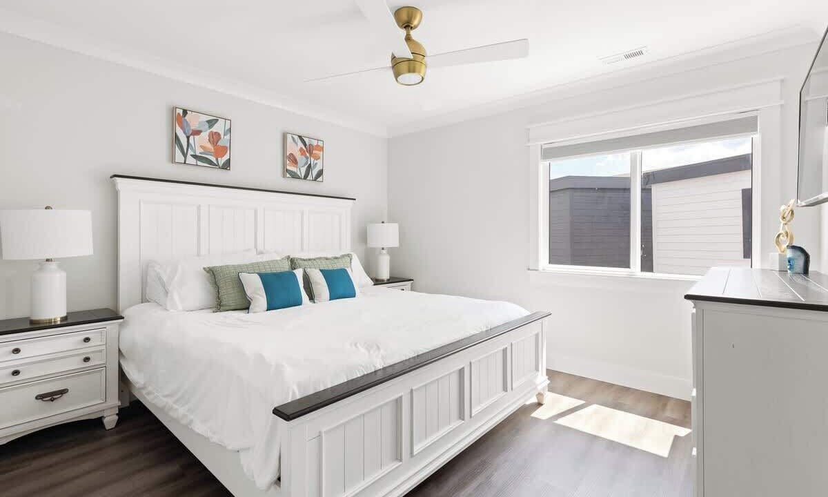 Photo of Bedroom in River District