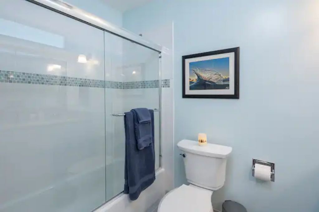 Photo of Bathroom in Makaha