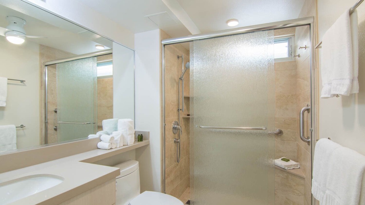 Photo of Bathroom in Napili