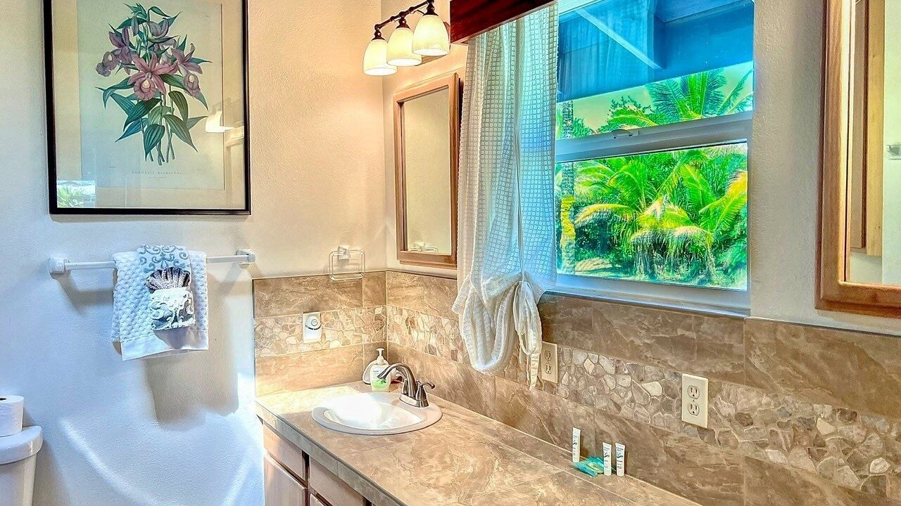Photo of Bathroom in Keaau
