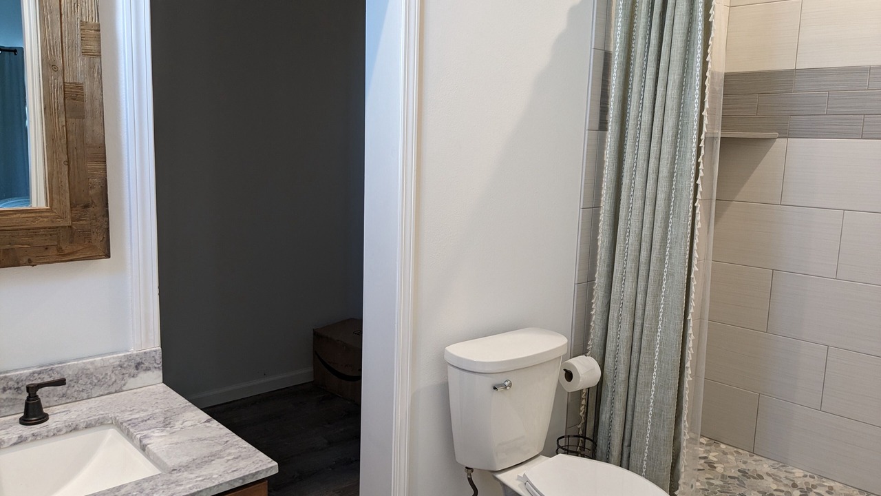 Photo of Bathroom in Kilohana Kai