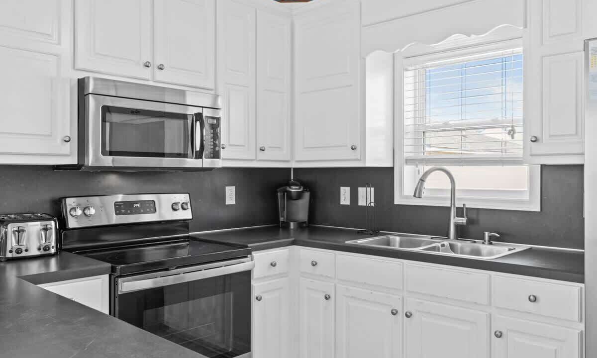 Photo of Kitchen in Sunset Beach