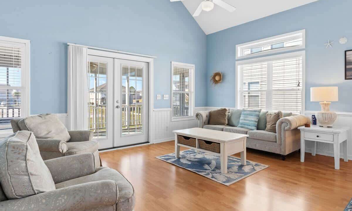 Photo of Livingroom in Sunset Beach