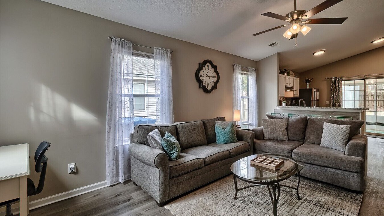 Photo of Livingroom in Columbia