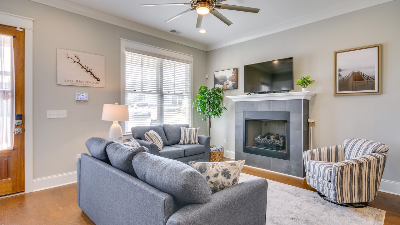 Photo of Livingroom in Greenwood