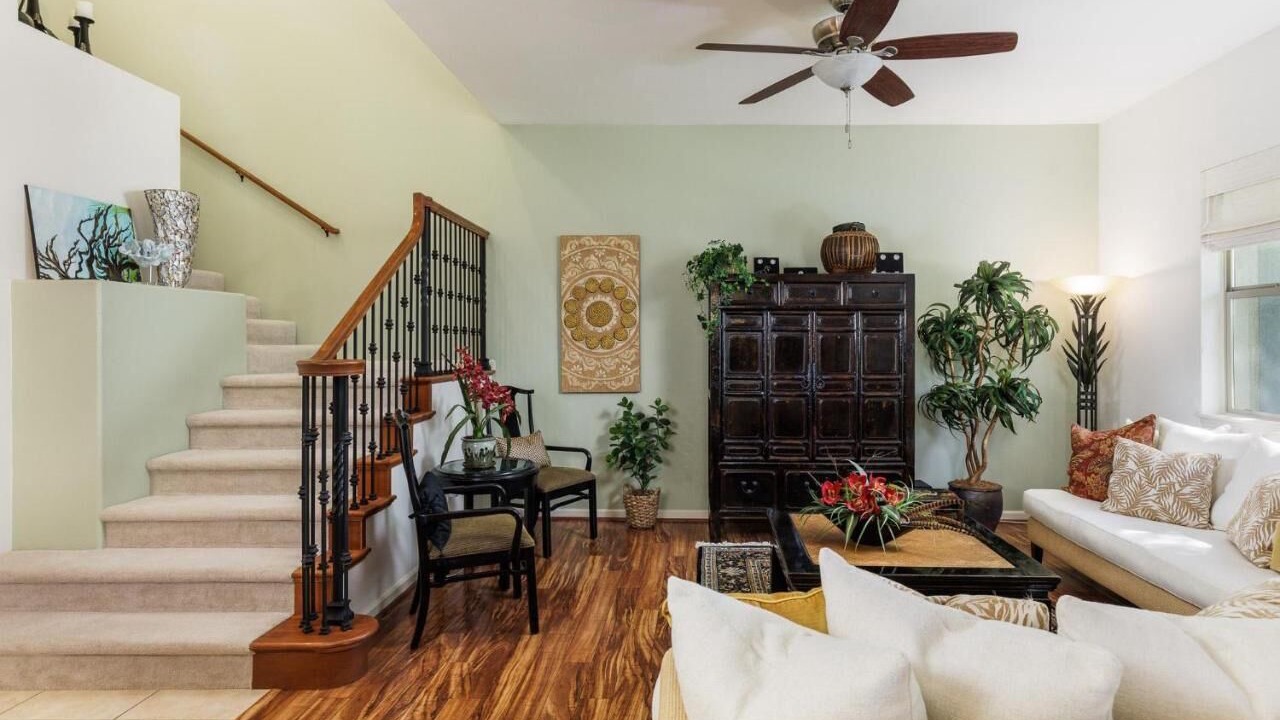 Photo of Livingroom in Kulalani