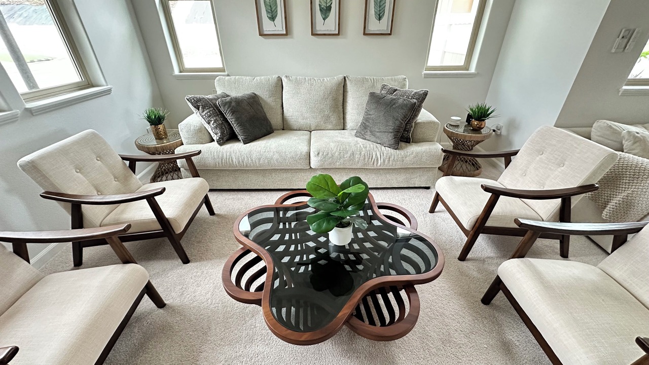 Photo of Livingroom in Makaha Valley