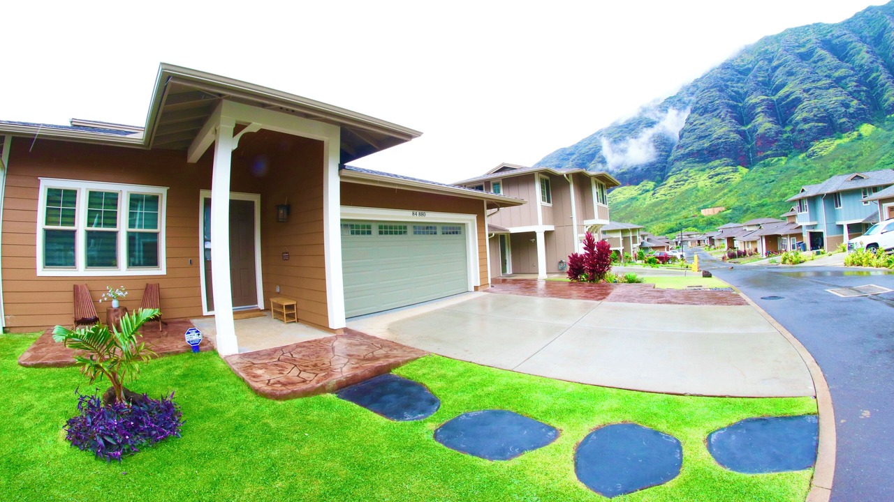 Photo of Outdoor in Makaha Valley
