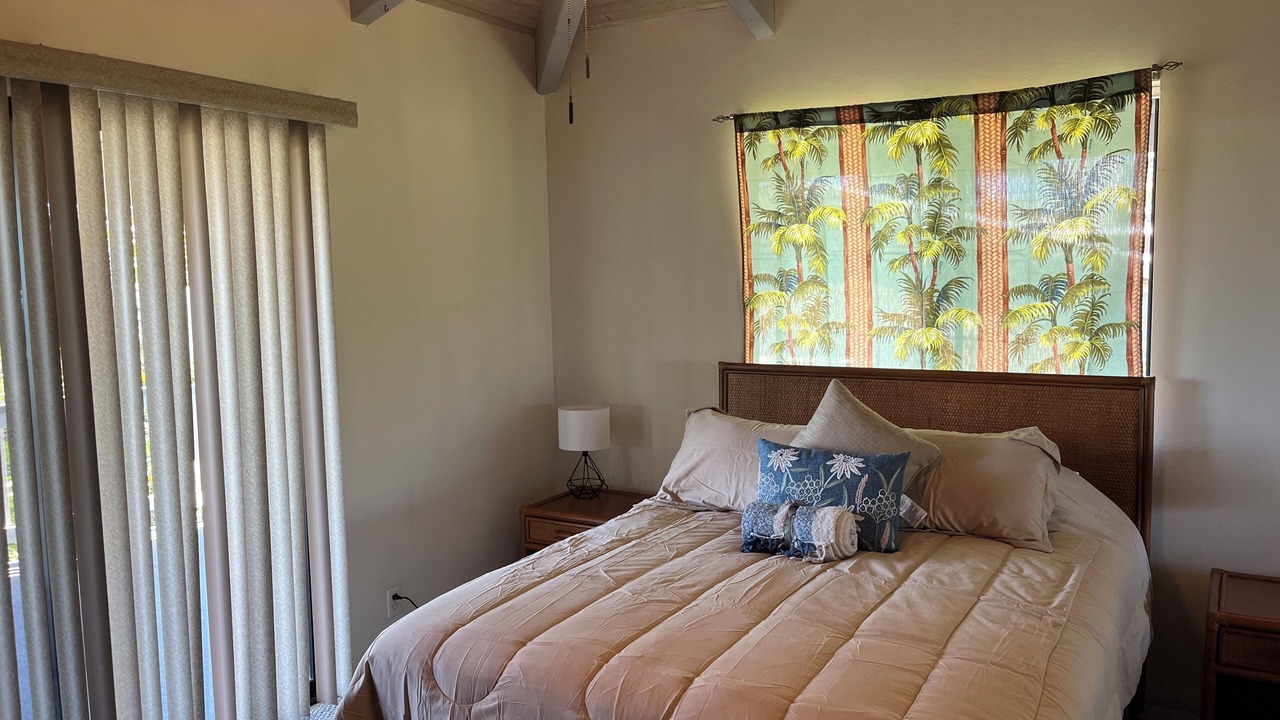Photo of Bedroom in Kalaoa