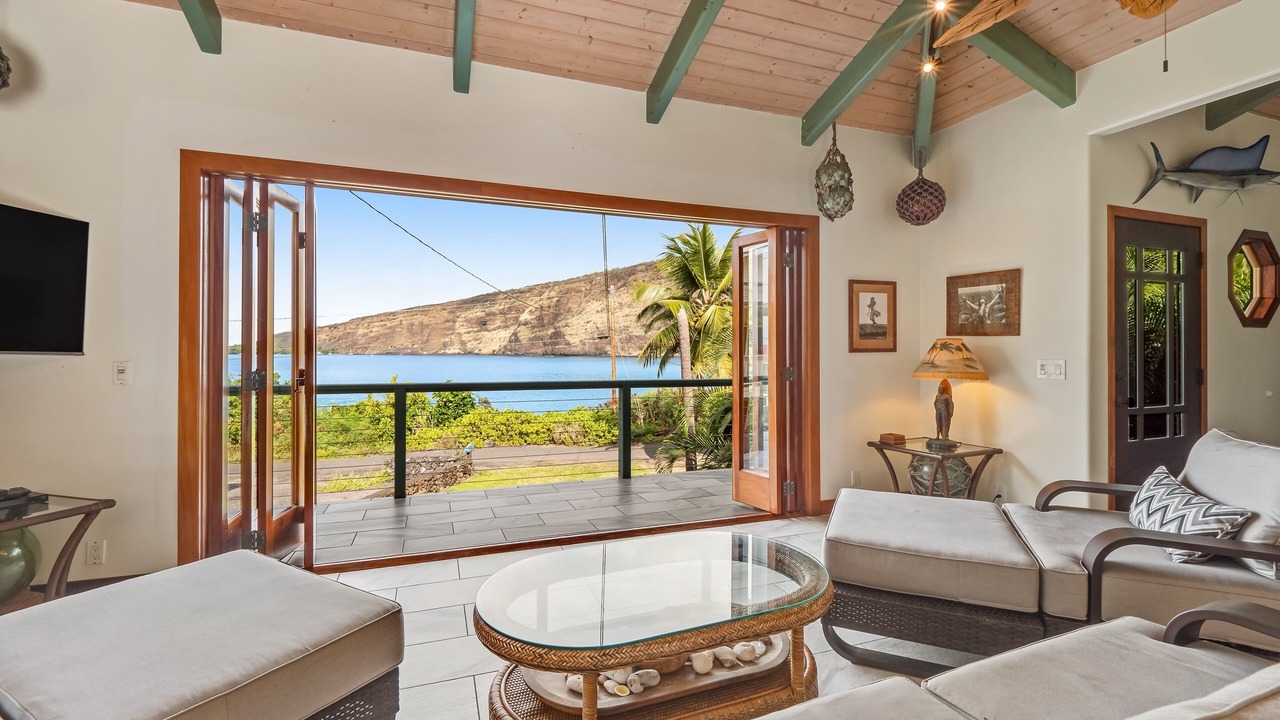 Photo of Livingroom in Honaunau-Napoopoo