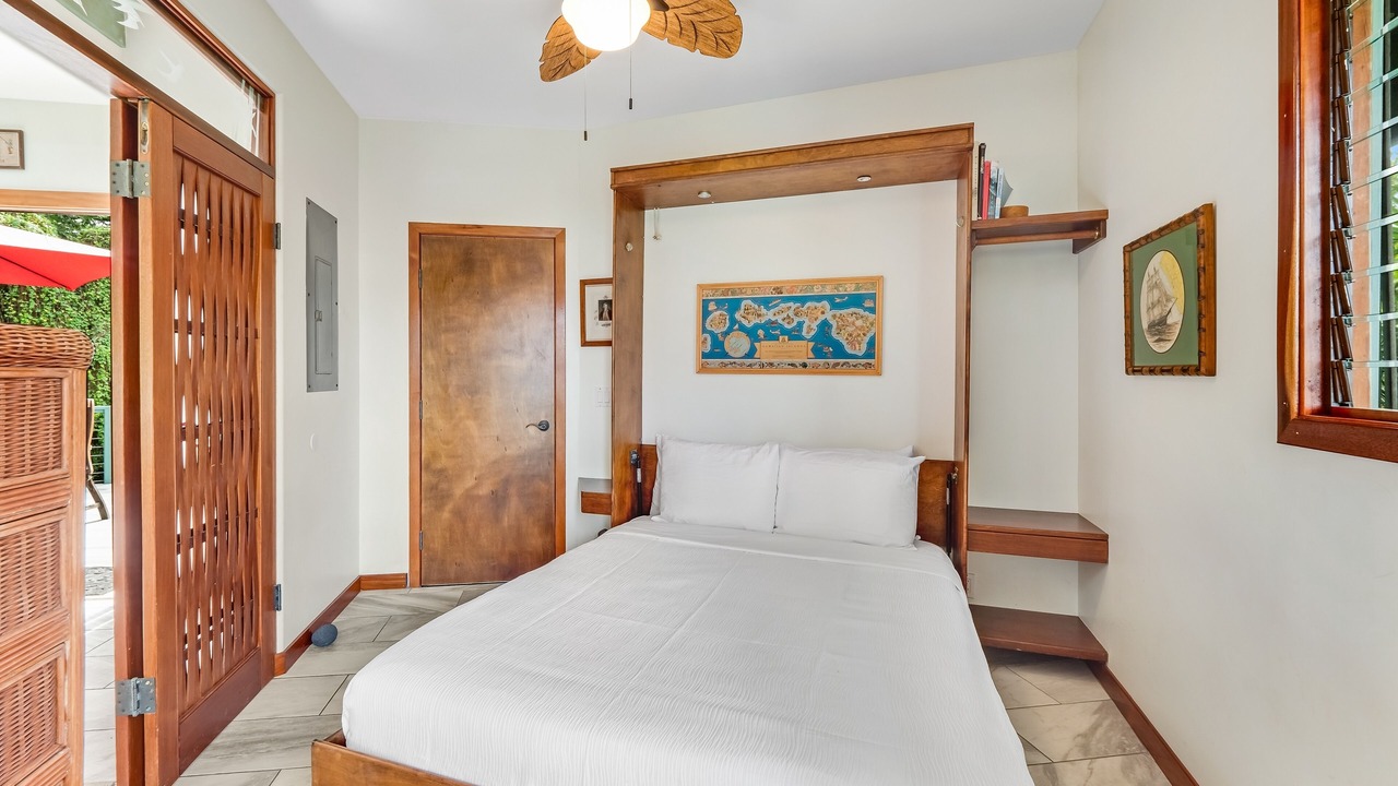 Photo of Bedroom in Honaunau-Napoopoo