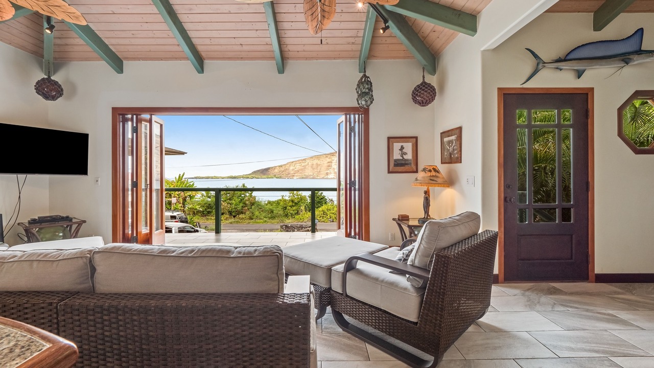 Photo of Livingroom in Honaunau-Napoopoo