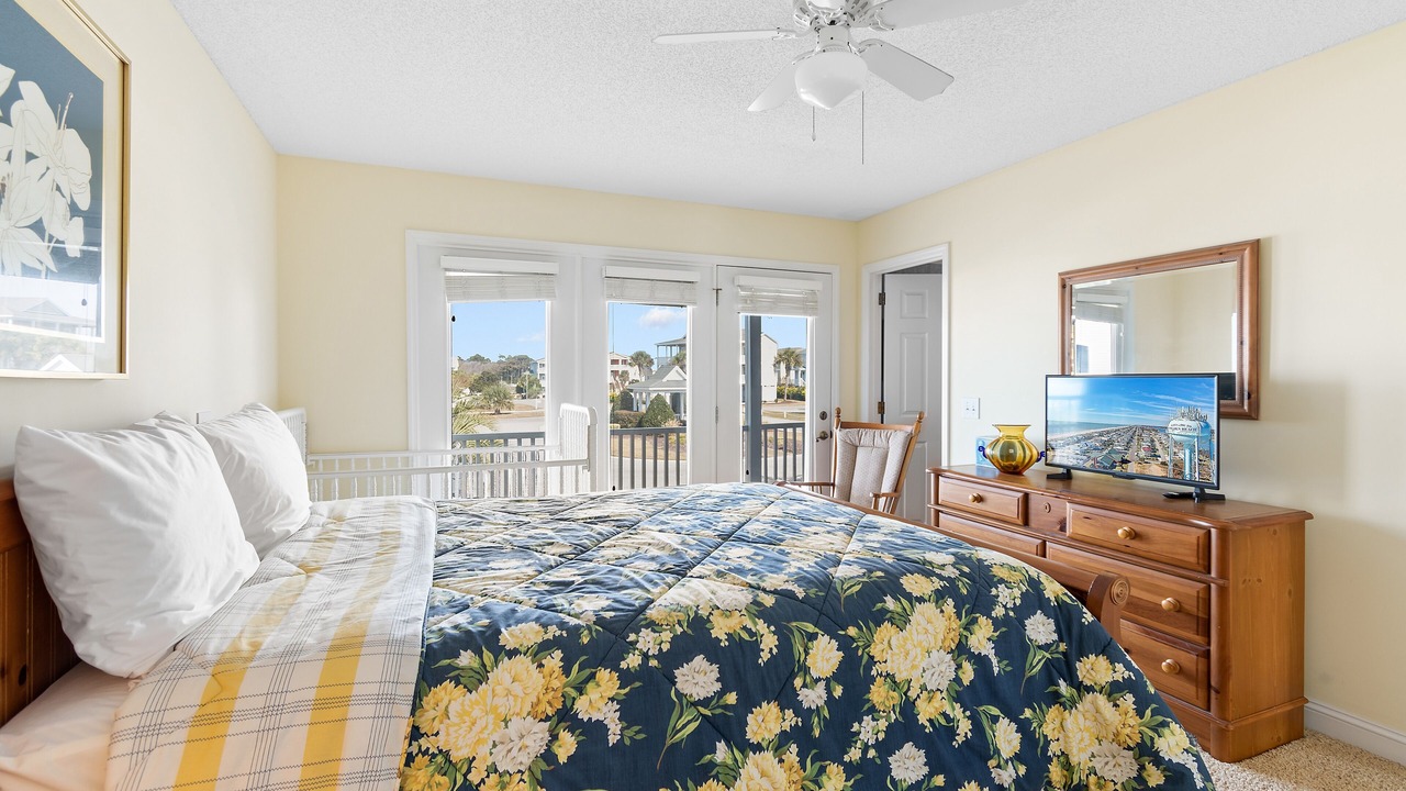 Photo of Bedroom in Holden Beach