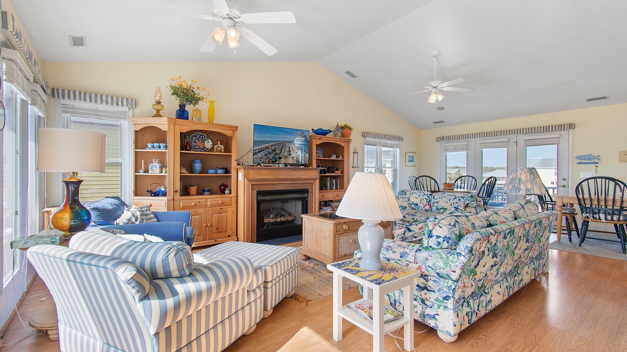 Photo of Livingroom in Holden Beach