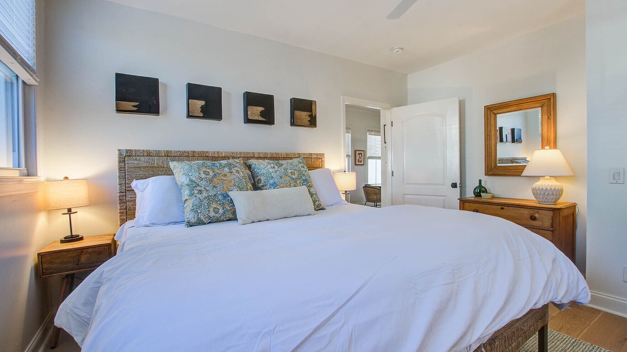 Photo of Bedroom in Westside