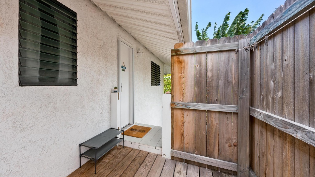 Photo of Patio Balcony in Kona Palisades