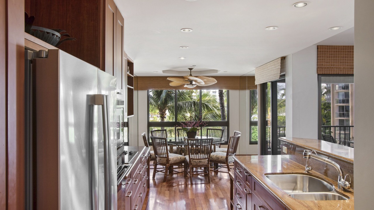 Photo of Kitchen in Kaanapali
