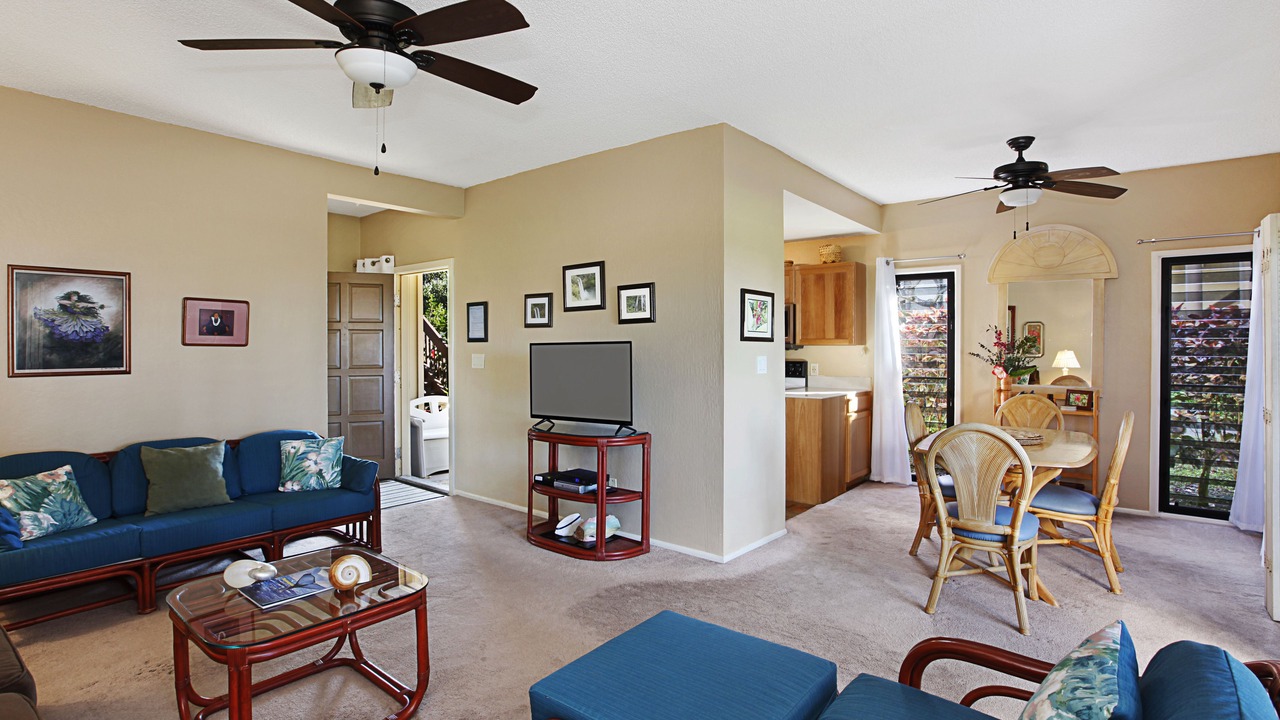 Photo of Livingroom in Lihue