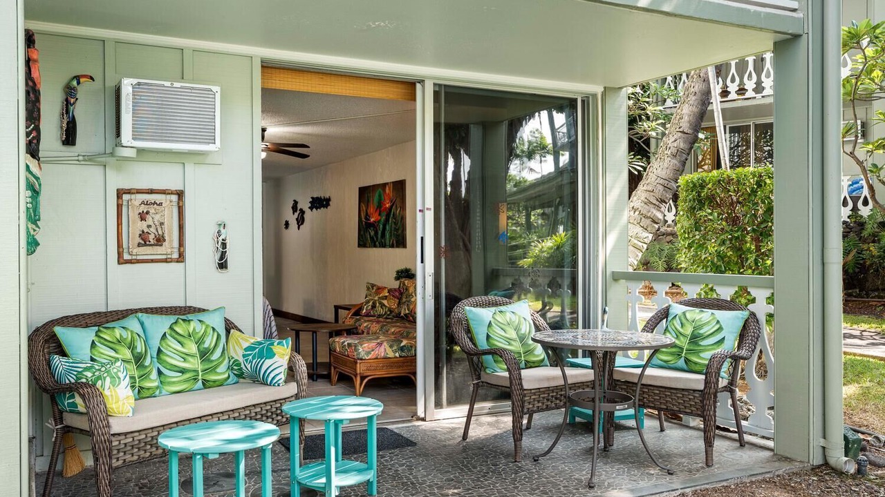Photo of Others in Historic Kailua Village