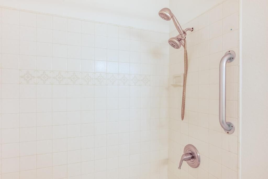 Photo of Bathroom in Honalo