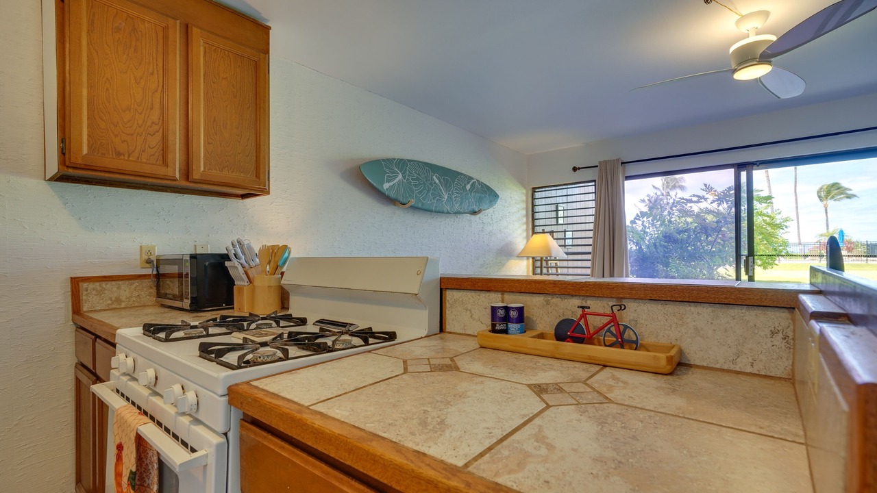 Photo of Kitchen in Kaunakakai