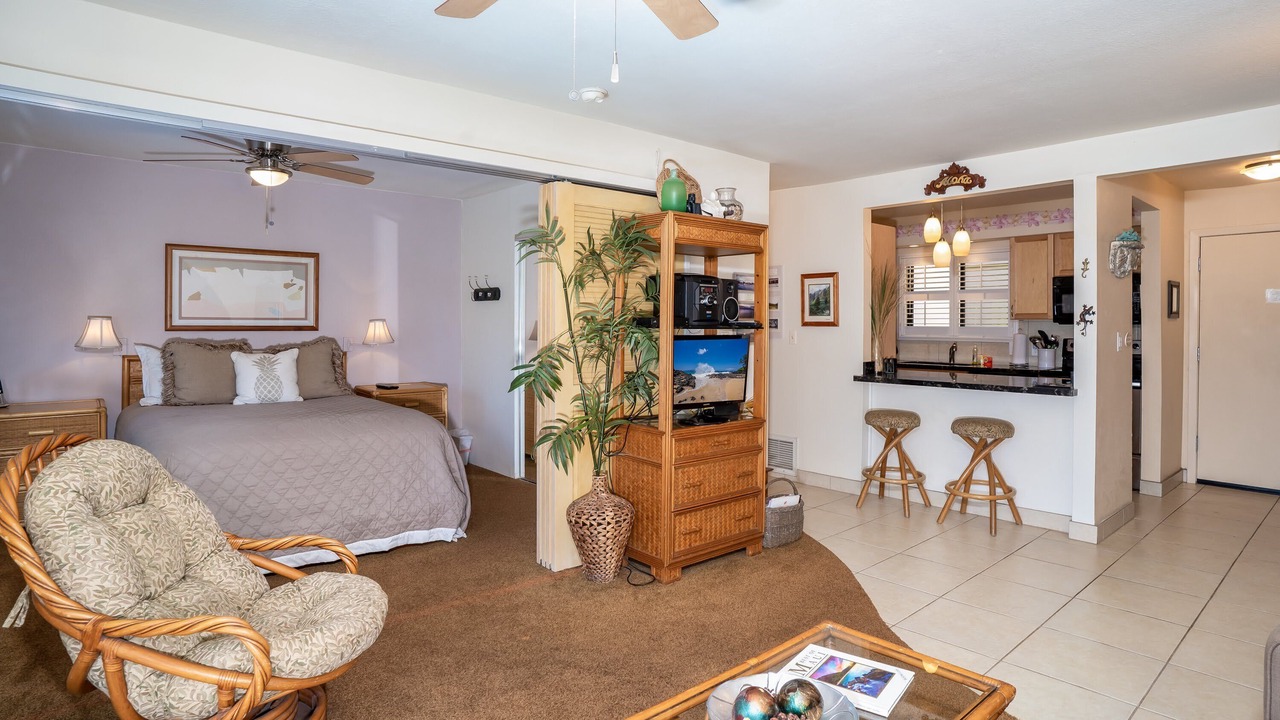Photo of Bedroom in Maalaea