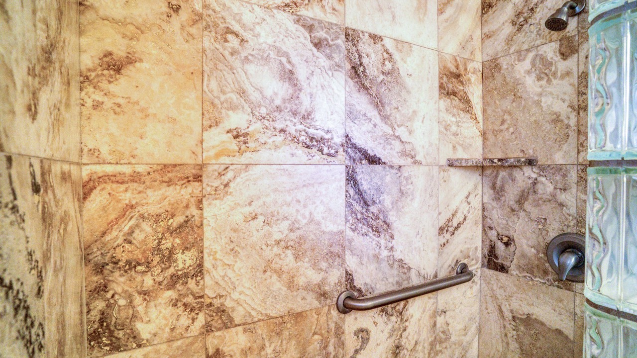 Photo of Bathroom in Maalaea