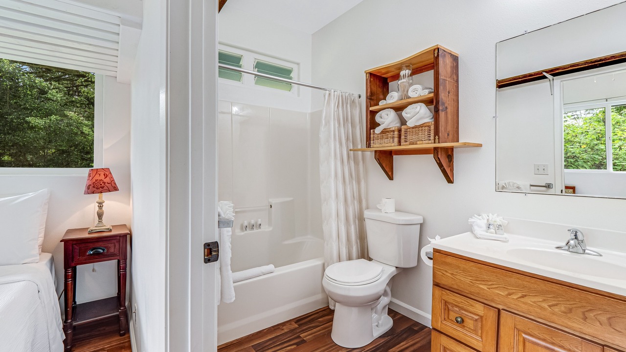 Photo of Bathroom in Keaau