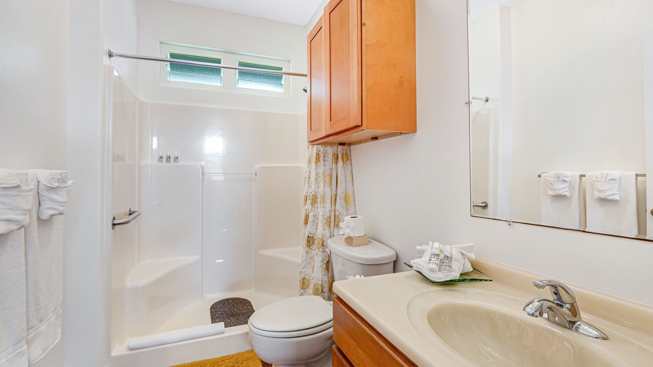 Photo of Bathroom in Keaau
