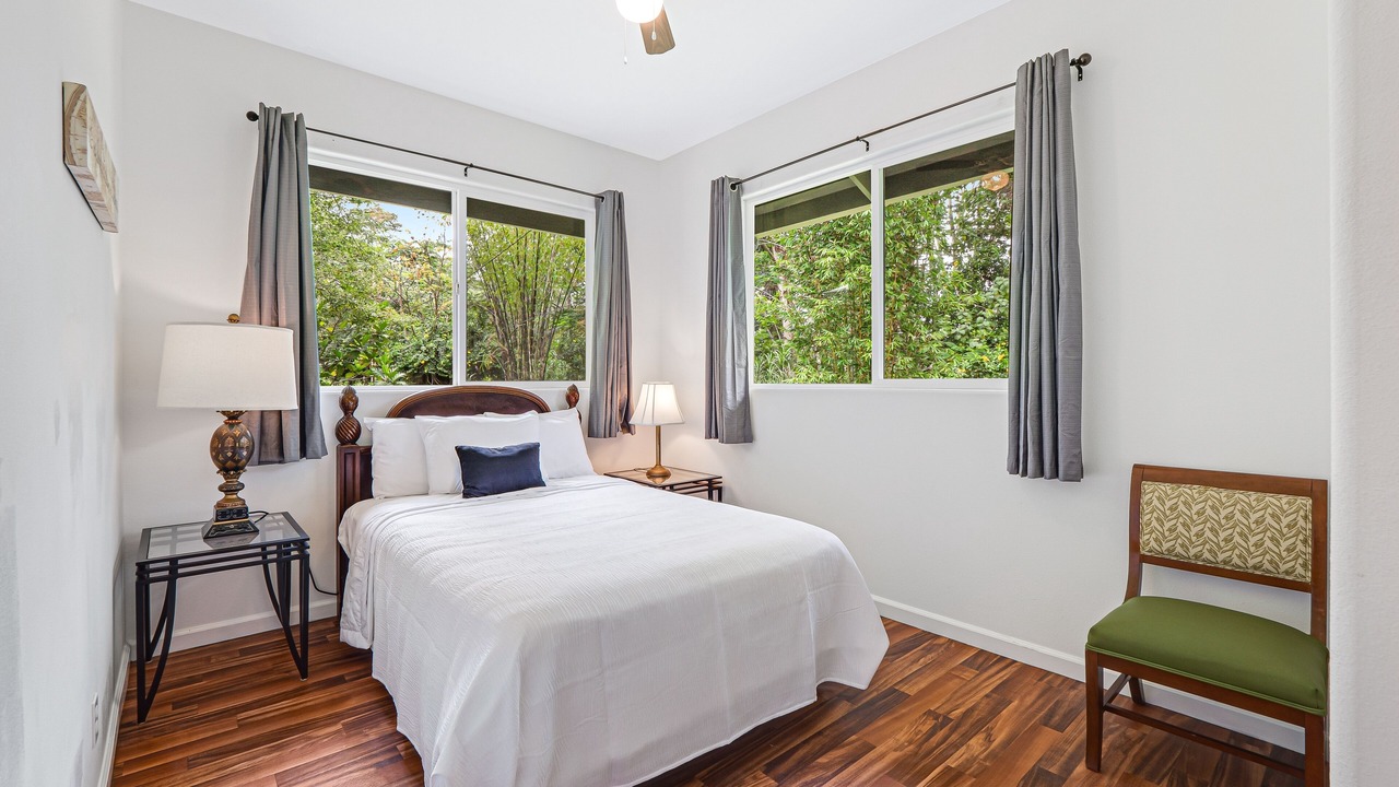 Photo of Bedroom in Keaau