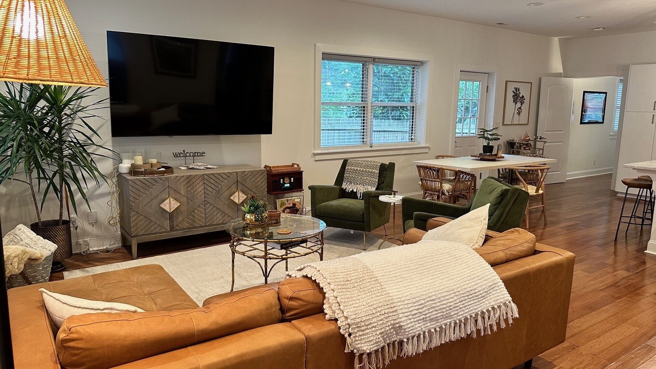Photo of Livingroom in North Charleston