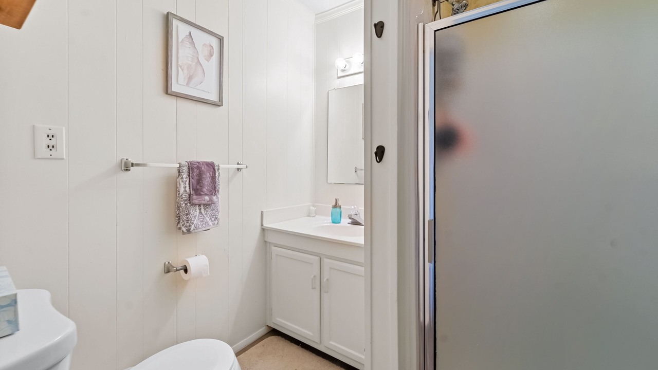 Photo of Bathroom in Sea Scape