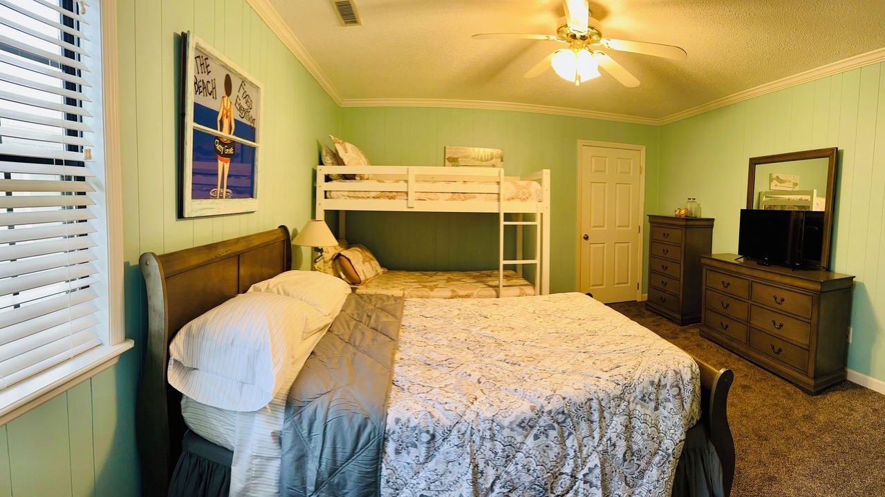 Photo of Bedroom in North Myrtle Beach