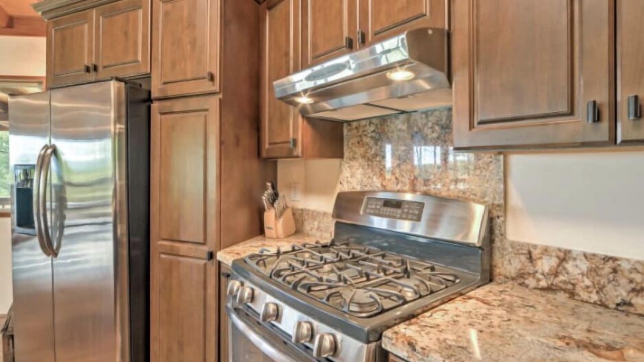 Photo of Kitchen in Honomu