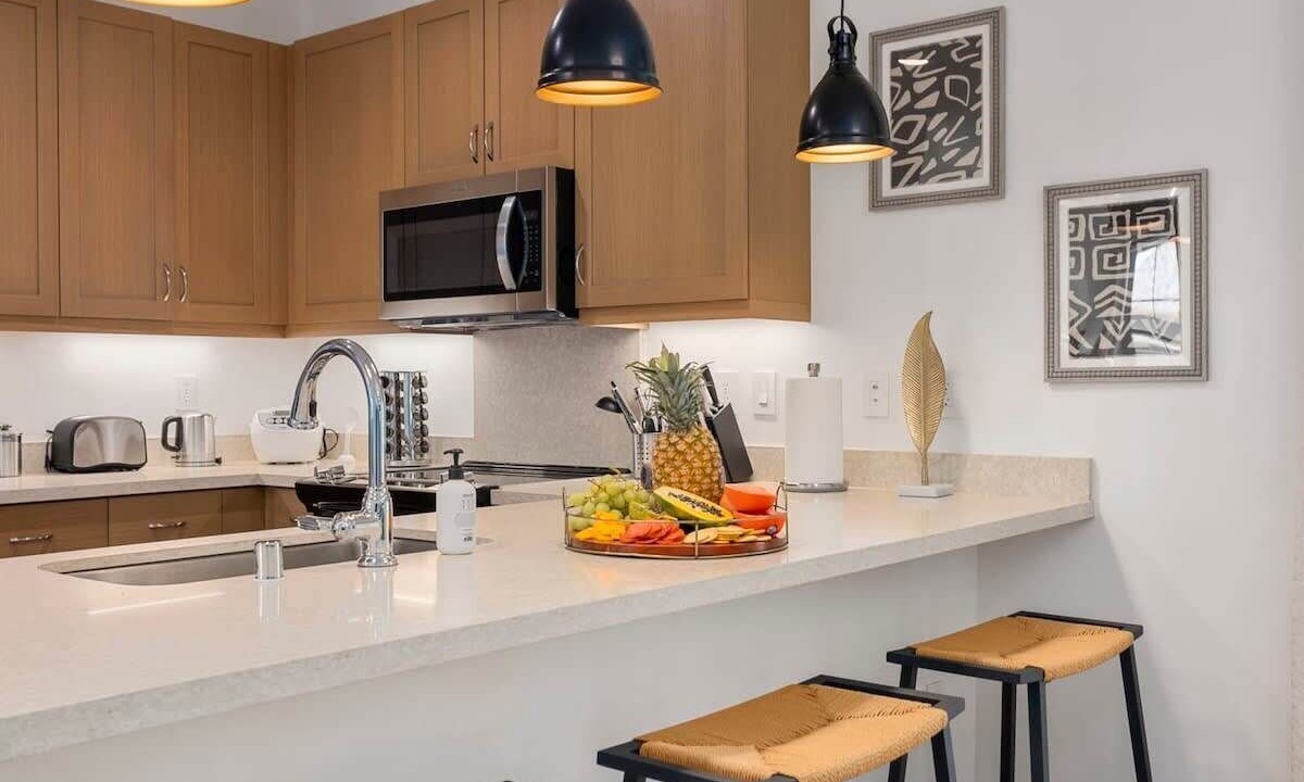Photo of Kitchen in Makaha Valley