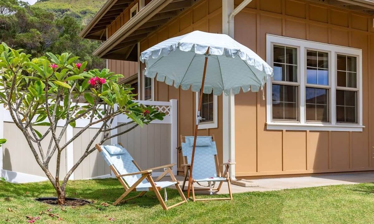 Photo of Patio Balcony in Makaha Valley