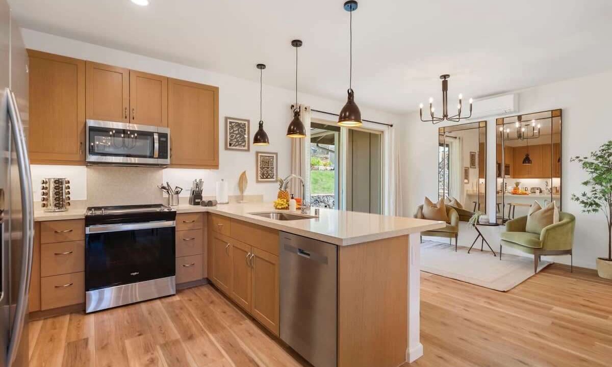 Photo of Kitchen in Makaha Valley