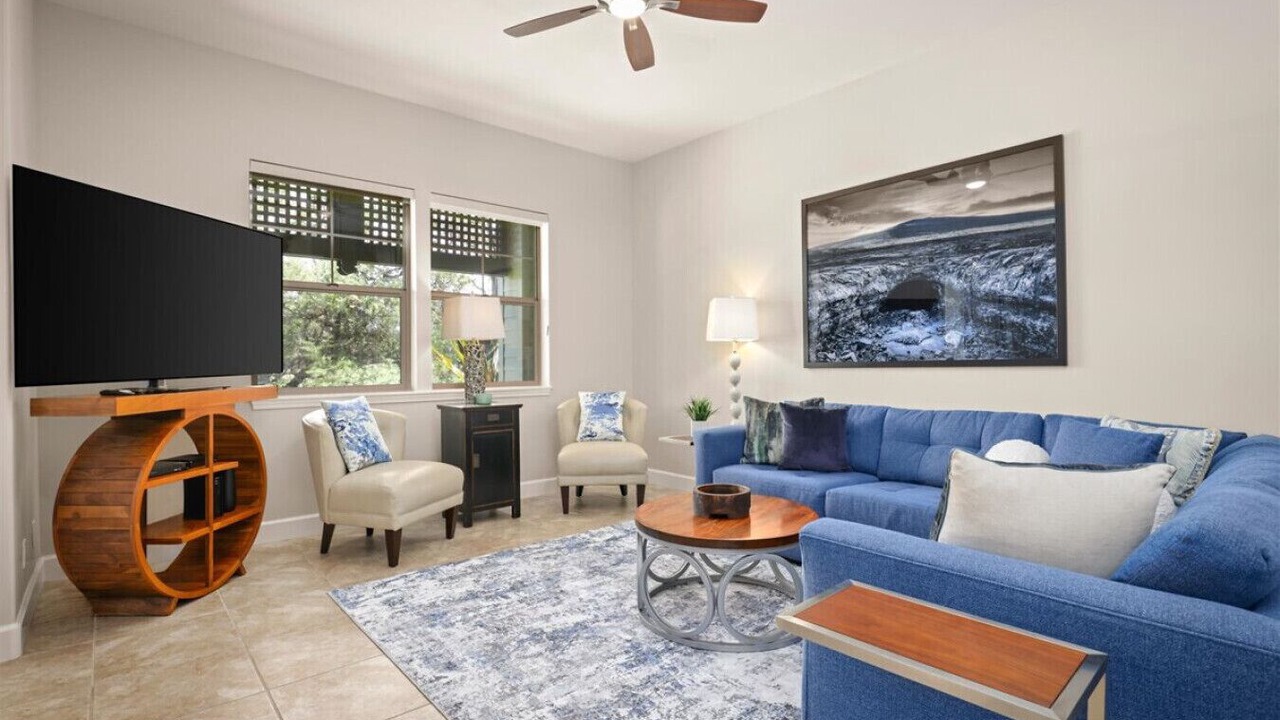 Photo of Livingroom in Kulalani