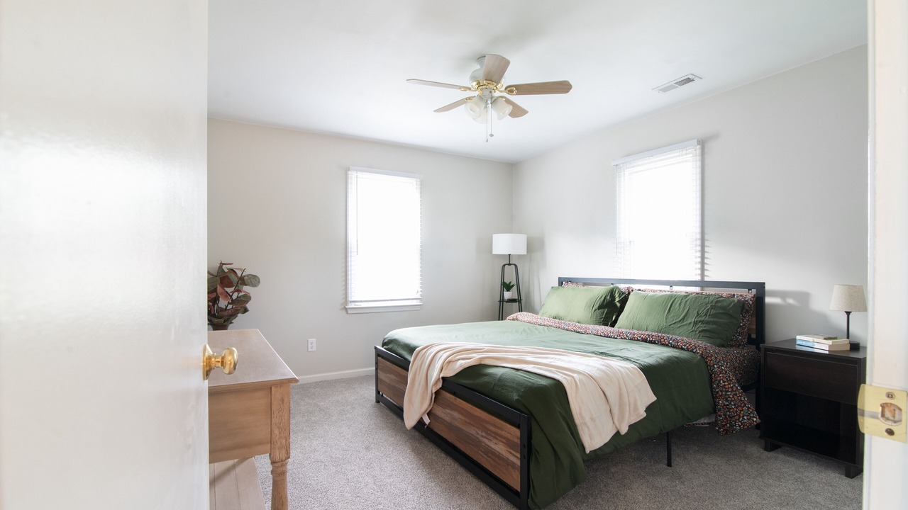 Photo of Bedroom in Apex