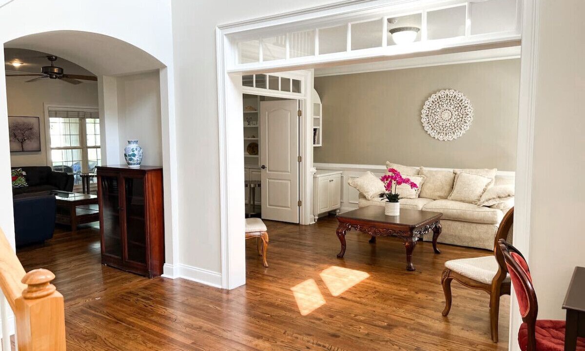Photo of Livingroom in Evans